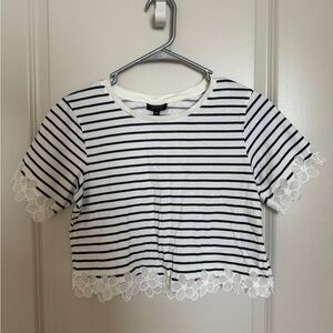 Topshop T shirt cropped top with lace size us2